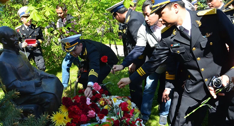 Người Việt Nam tại