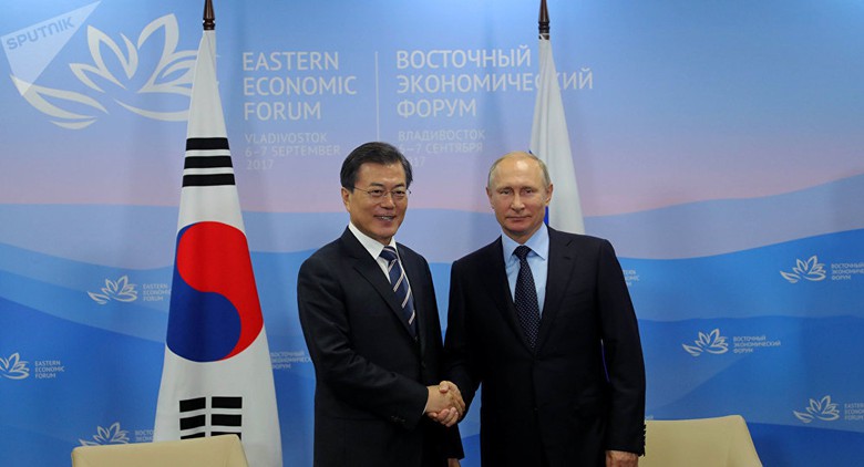 Tổng thống Nga v&agrave; Tổng thống H&agrave;n Quốc