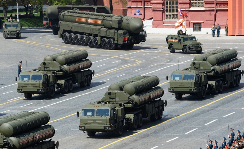 T&ecirc;n lửa S-400 của qu&acirc;n đội Nga