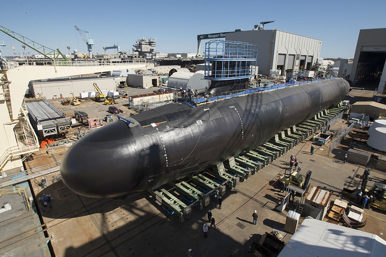 T&agrave;u ngầm U.S.S. Washington