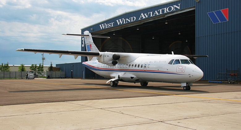 Máy bay ATR-42 của hãng hàng kh&ocirc;ng West Wind A