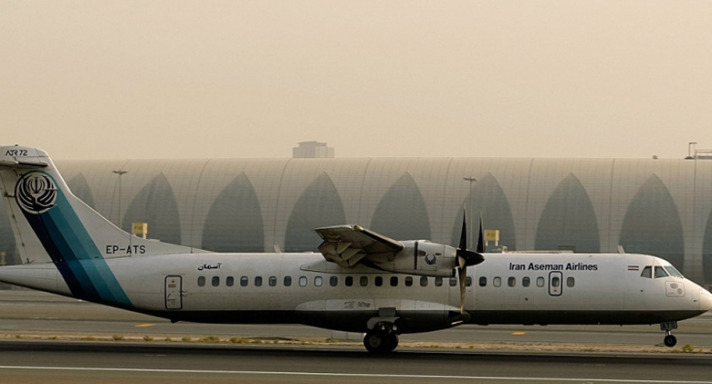 M&aacute;y bay chở kh&aacute;ch của h&atilde;ng