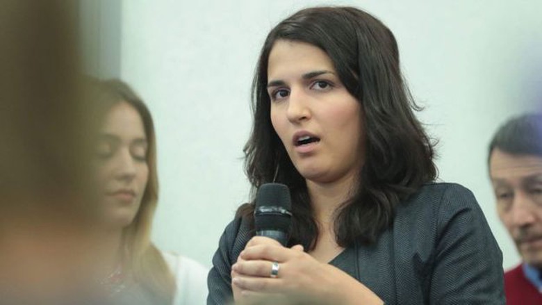 C&ocirc;  Farida Rustamova