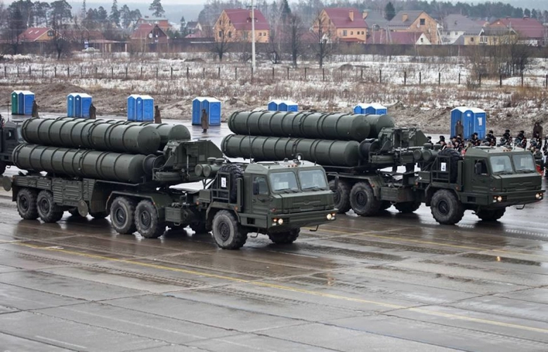 T&ecirc;n lửa S-400