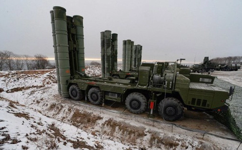 T&ecirc;n lửa ph&ograve;ng kh&ocirc;ng S-400
