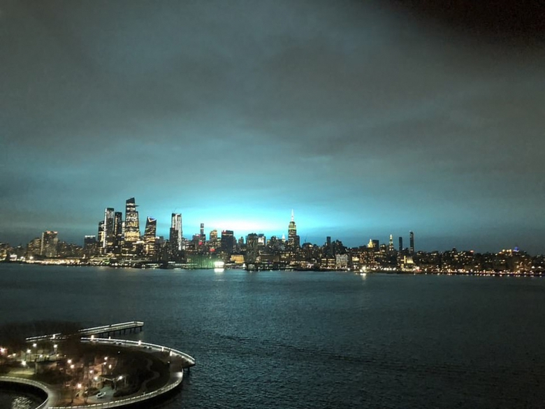 7887358-6534493-image-a-98_1545969302691