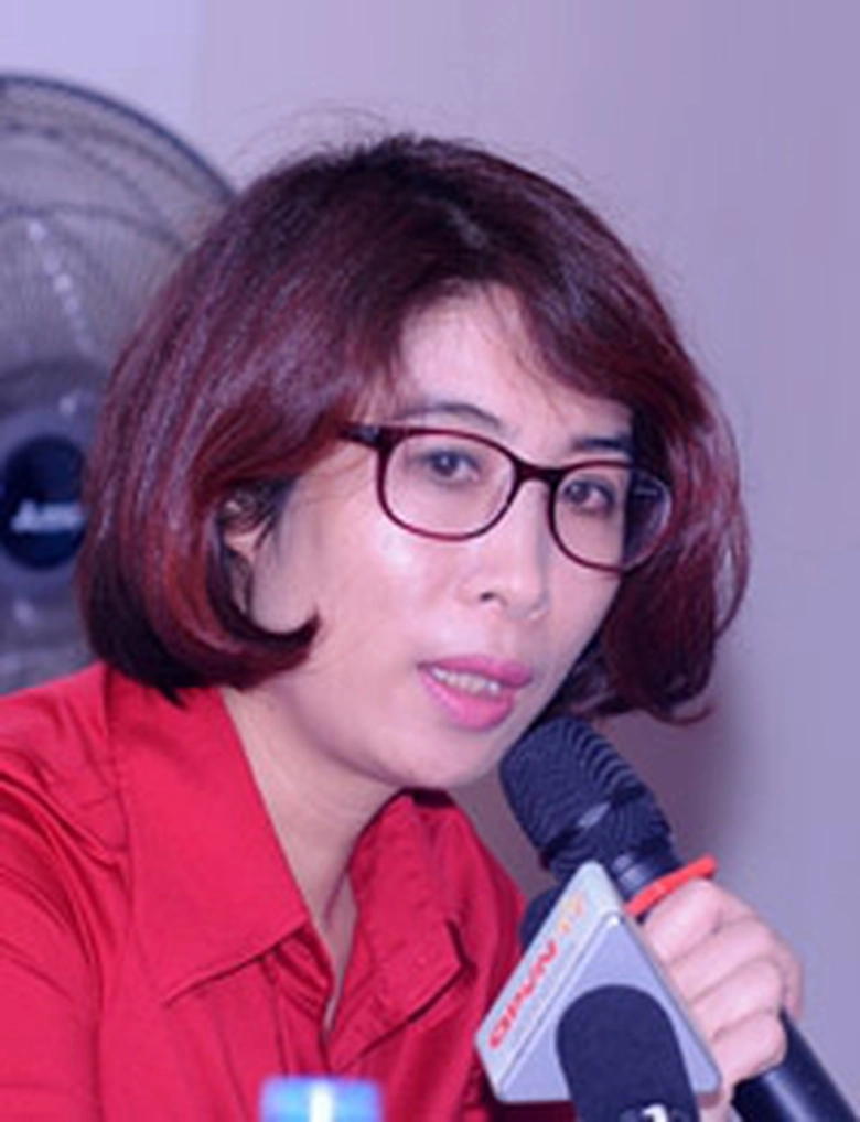B&agrave; Hien 1