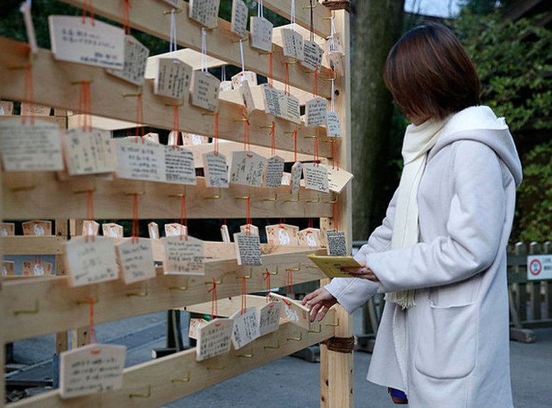 Đền Meiji đã thu hút hàng triệu người đe