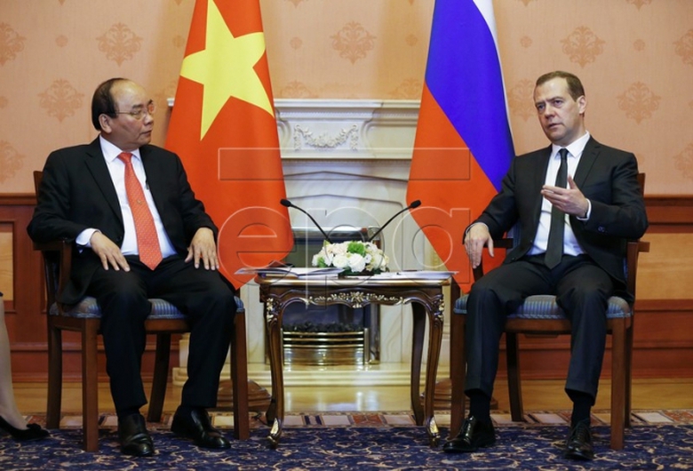 1 Thủ tướng Nga Dmitry Medvedev&nbsp;đón tiếp Th