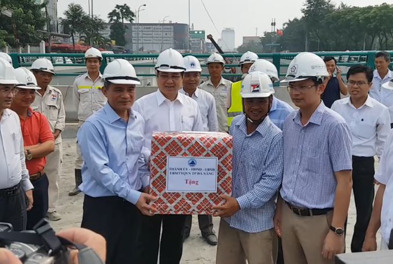 anh-2-ham-chui-dien-bien-phu-da-nang