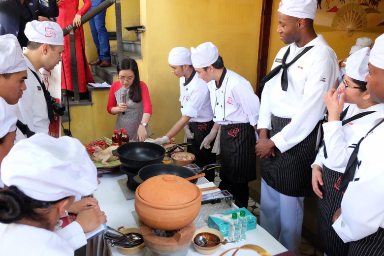 28767983_10215475455461092_1806938722_o