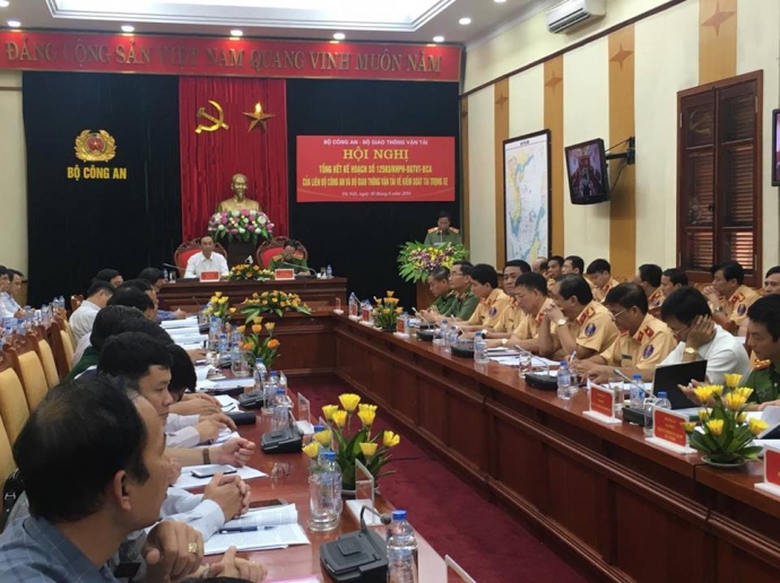 14171851_1818128678422575_1255226434_n