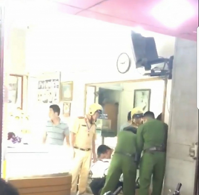 30430204_2120872944814812_685445494_n