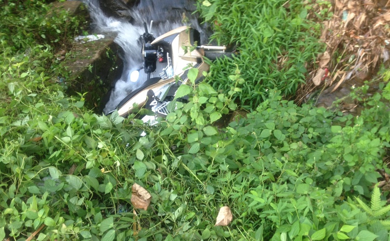 z771037763277_bba4bc0fe1c4e589c4d095feca8a2e51