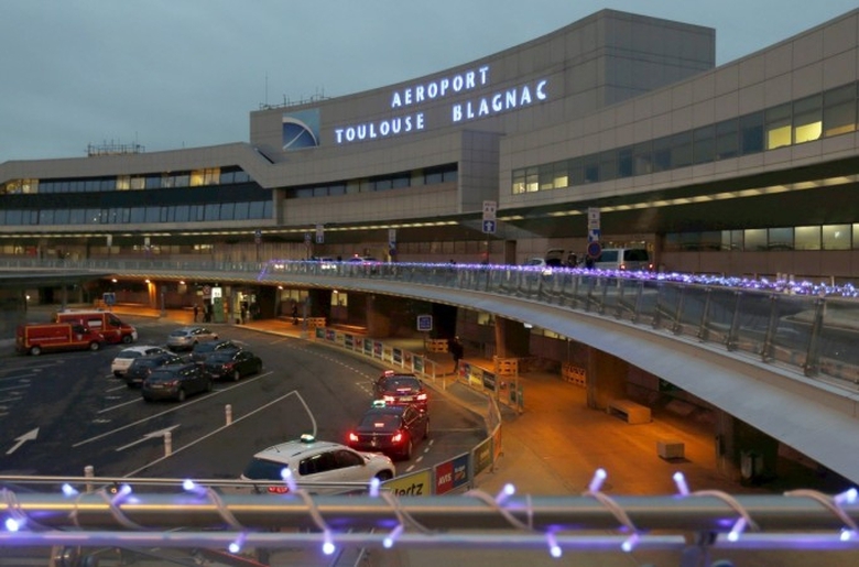 1458717429_toulouse-airport