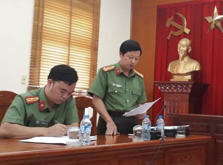 cong-anyen-bai-thong-tin-vu-bat-pv1_SQPU_thumb