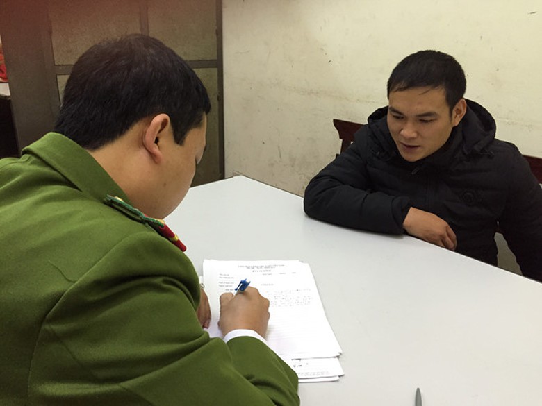 doi_tuong_Hoang_Cong_Truyen_tai_co_quan_cong_an_1