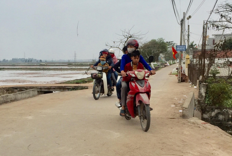 28126265_860665697436936_1949213347_o