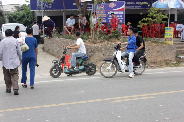 31165959_896972257139613_2632044164732157952_n