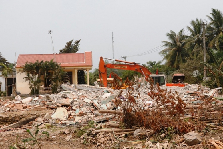 vuong-mac-mat-bang-cao-toc-Dn-QN-4