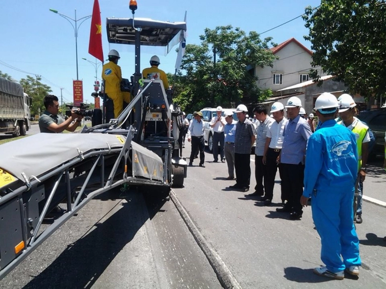 thu-truong-tho-le-chuyen-gao-cong-nghe-duc