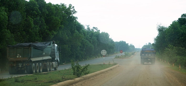 xe-qua-ta-quang-nam-12