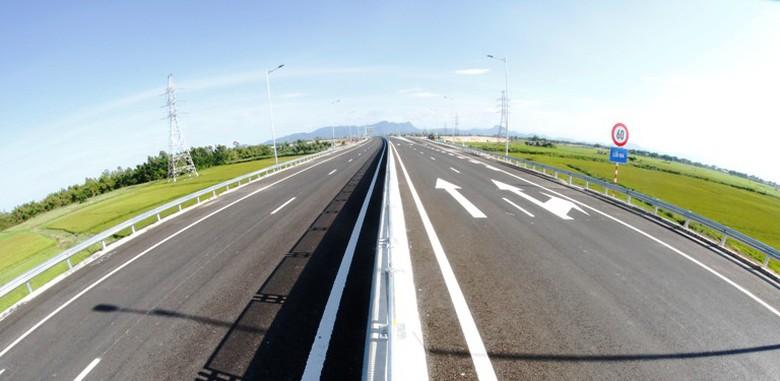 thong-xe-cao-toc-Dn-Tam-ky-10