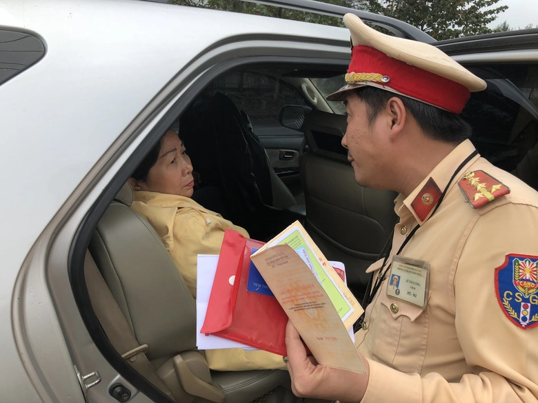 3E4DCA3C-5668-4B69-8CE5-753870A1A105.