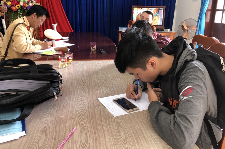 D9ED87FA-C335-4CB4-989B-9A319D64BFB0.