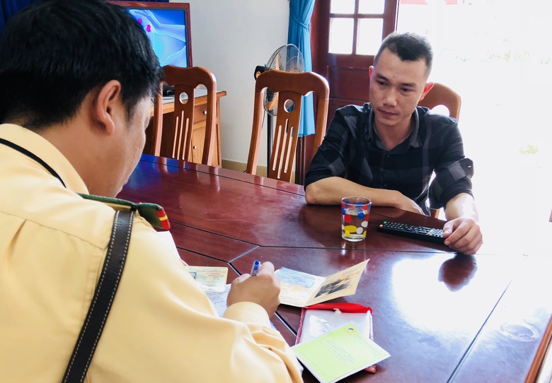 1602FD79-6647-42FD-ABD7-54BB2703E6EA.