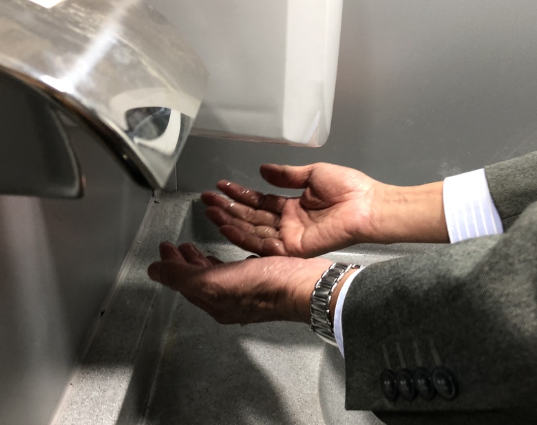 A3A7E40B-2182-479F-ADB6-75A9F577B3C8.