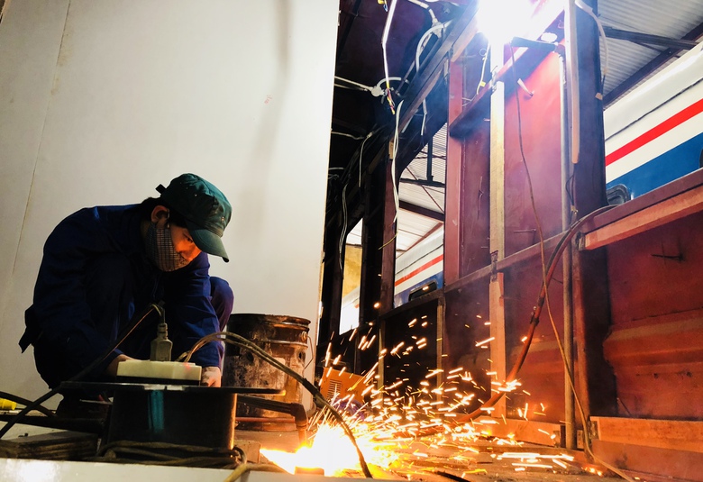 6DEAD656-3082-4E5C-9619-C5F88764A5E9.