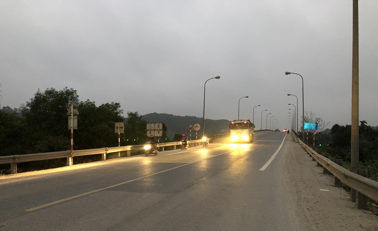 AD83B49D-FEE1-4572-8B24-DFAB406BC499.