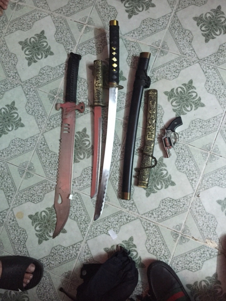 8889391fe2c32350af50e7b4c6e4d98d