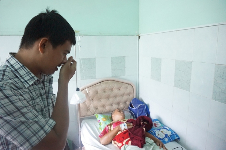 TX Thien tren giuong benh.