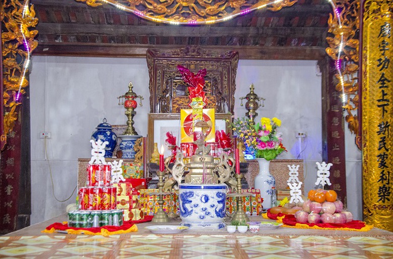 Miếu thờ 17 vị Ti&ecirc;n C&ocirc;ng khai hoang mở đất