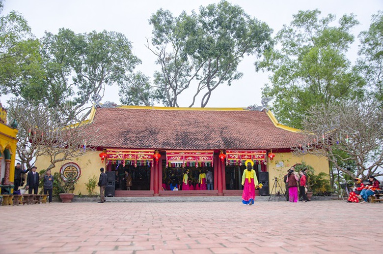 Miếu Ti&ecirc;n C&ocirc;ng