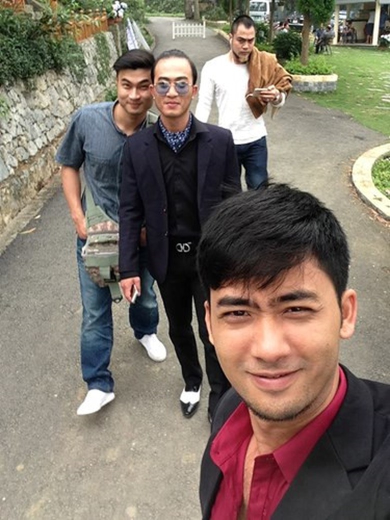 dot_nhap_hau_truong_phim_nguoi_phan_xu_lo_chi_tiet