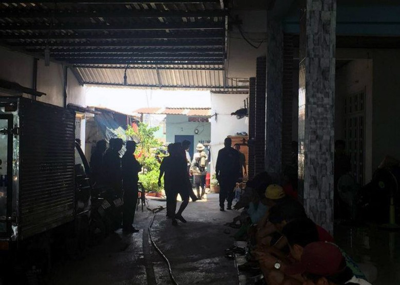 20170905134526-giai-cuu-be-3-tuoi-bi-khong-che-doa