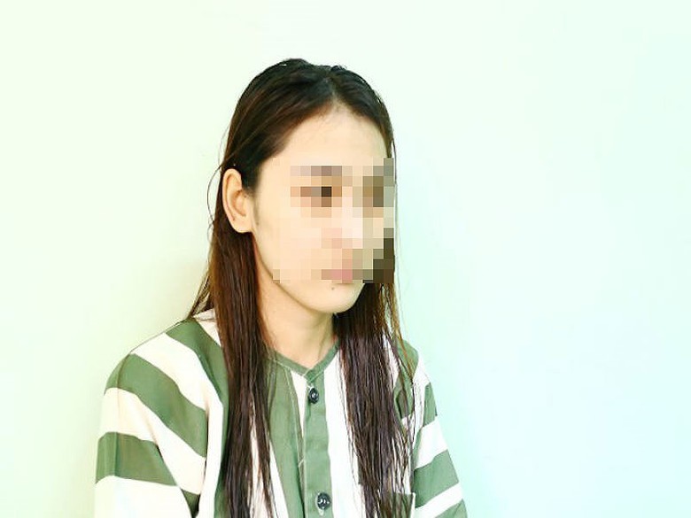 hot-girl-chong-nguoi-thi-hanh_gnml