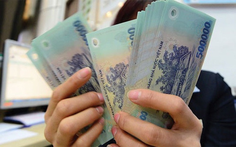 mot-ngan-hang-thuong-tet-khung-len-toi-1-5-ty-dong