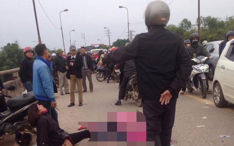 photo1514696592675-1514696592675