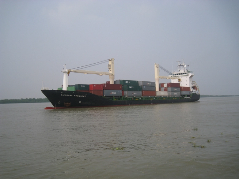 Anh t&agrave;u BD Freighter