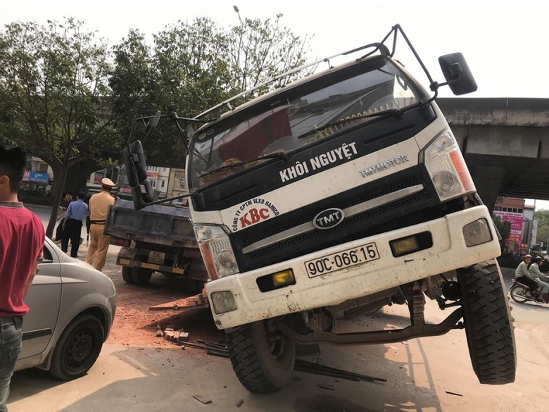 29425403_1608944382526521_2981744898803236864_n