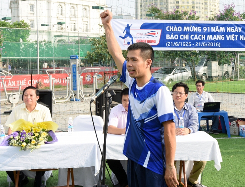 Khai-mac-giai-bong-da-day-y-nghia (18)