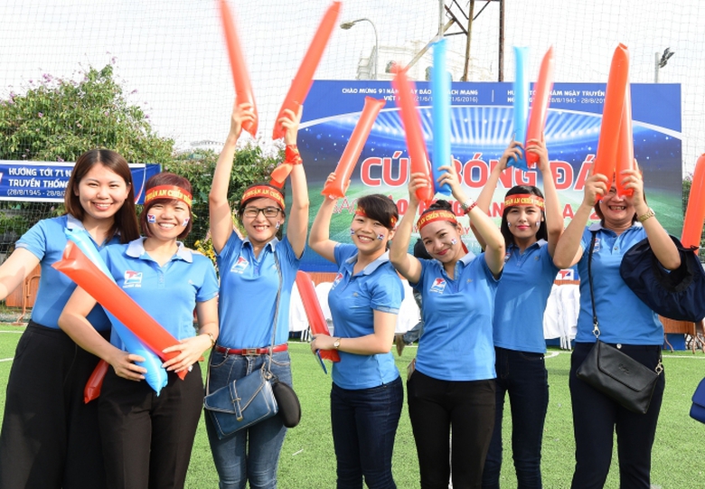 Khai-mac-giai-bong-da-day-y-nghia (30)