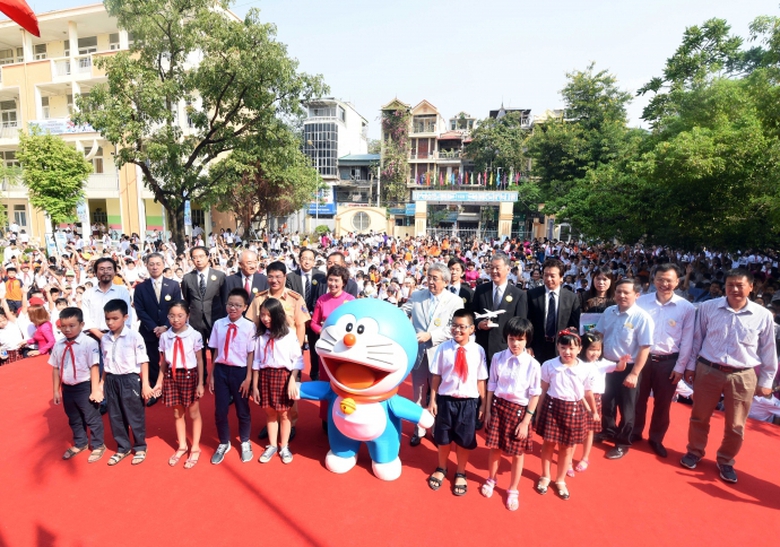 cung-meo-may-doraemon-tuyen-truyen-atgt (19)