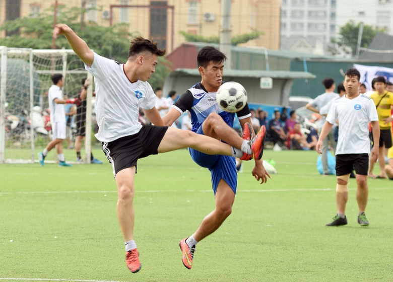 le-khai-mac-cup-bao-giao-thong-lan-4-soi-noi-va-y-