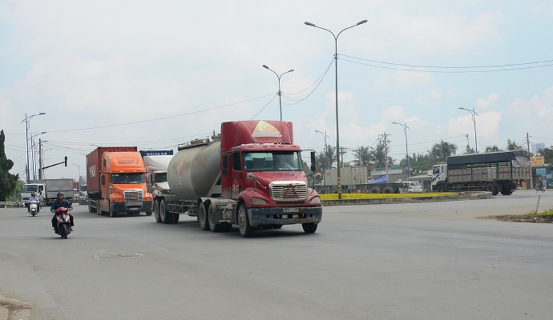 Khu vực v&ograve;ng xoay Mỹ Thủy hướng ra c&agrave;o cảng C&aacute;t L&aacute;