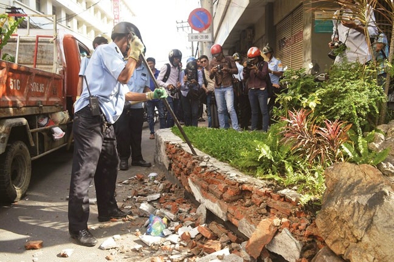 quận 1 ra qu&acirc;n dẹp vỉa h&egrave; 1